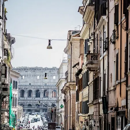Colosseum Charme